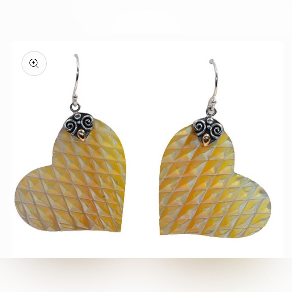 Robert Manse Bali Designs 9.25 Silver & 18k Yellow Mother-of-Pearl ❤️Earrings EE